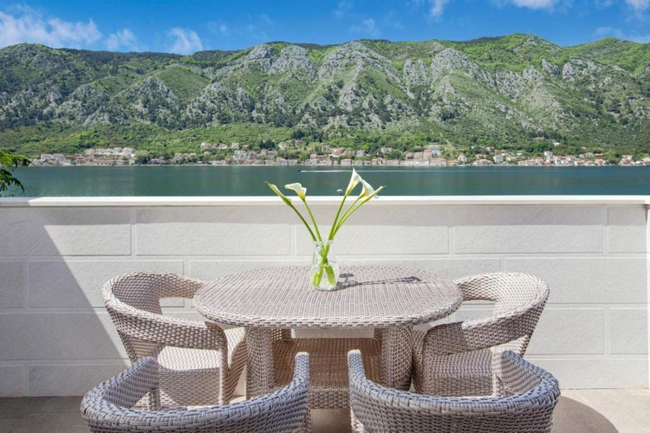Otasevic Family Sea View Apartamento Kotor Exterior foto